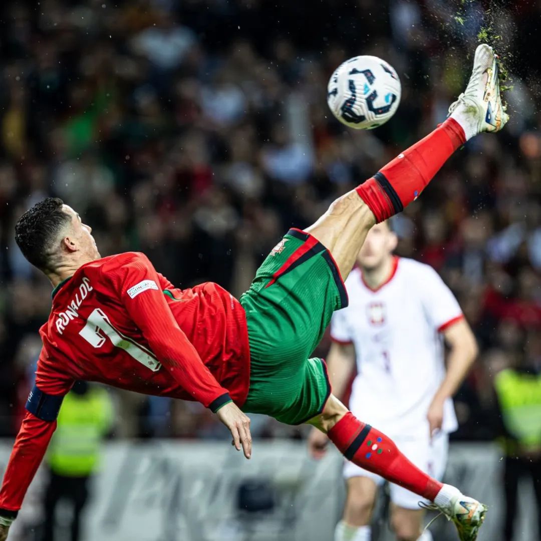 欧冠战报：格鲁克双响，阿贾克斯4-2逆转卡拉巴克收获首胜