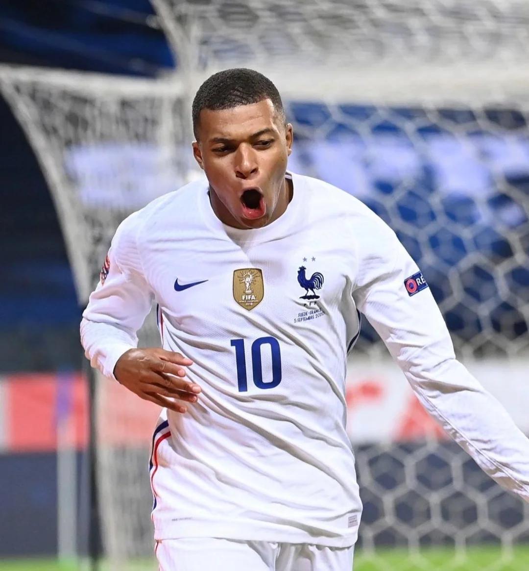 CBA杯半场：韦瑟斯庞17分，青岛66-41领先天津