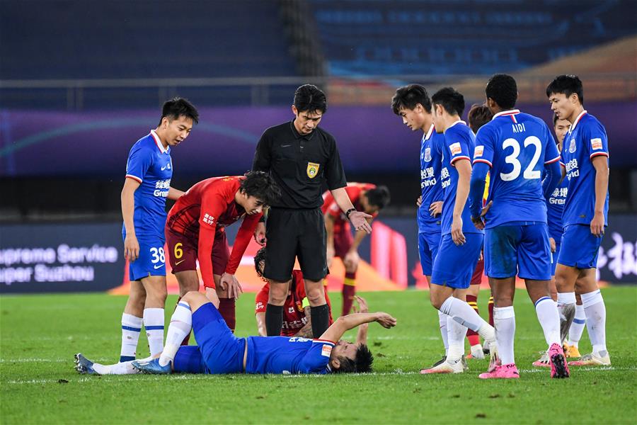 2-0！3-1！激情一夜，巴萨进8强，米兰翻盘，柏