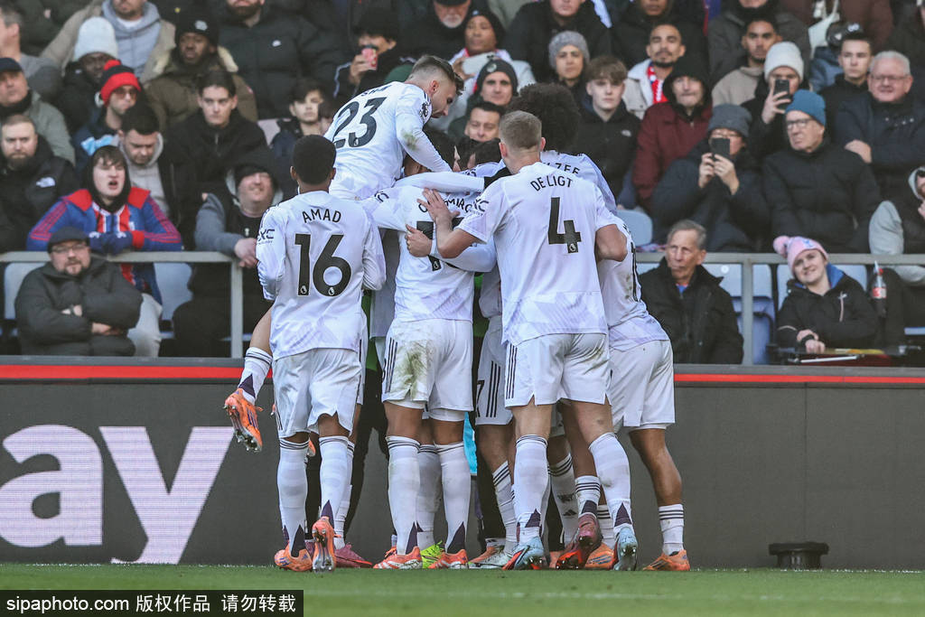 津媒谈邵佳一：土帅对阶段性考核的要求无异议且薪酬好商量