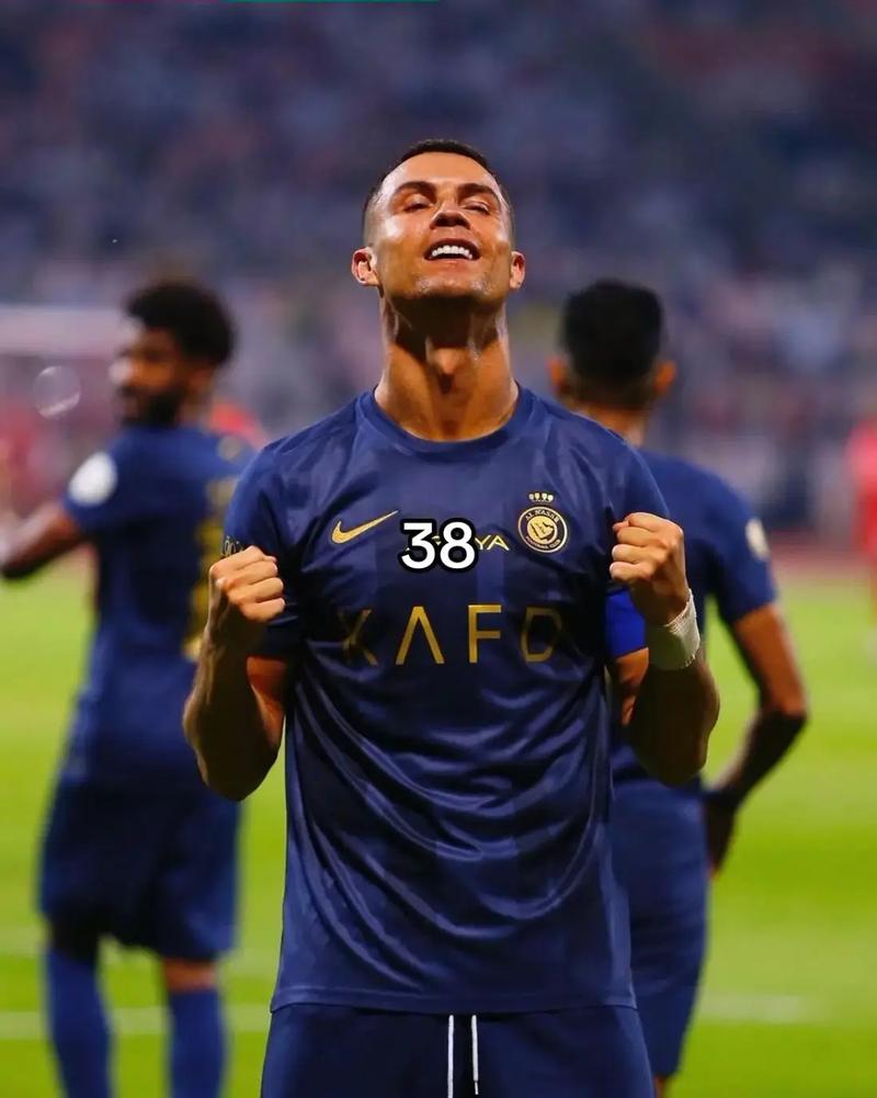 欧联杯八强抽签产生，多场恶战值得期待