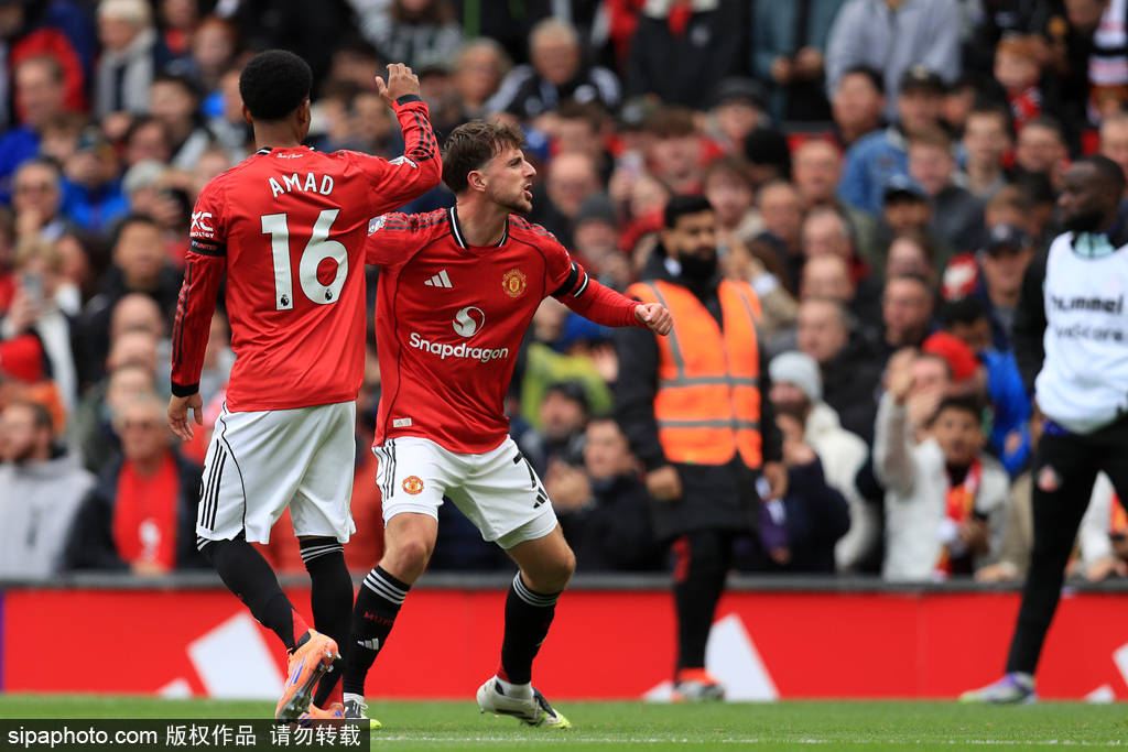 骑士全队首节手感不佳，投篮仅25投8中&已落后老鹰10分